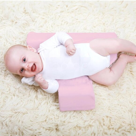 Wedge Pillow for Newborns Adjustable 45-Degree Provides Front and Back S… - Picture 5 of 6